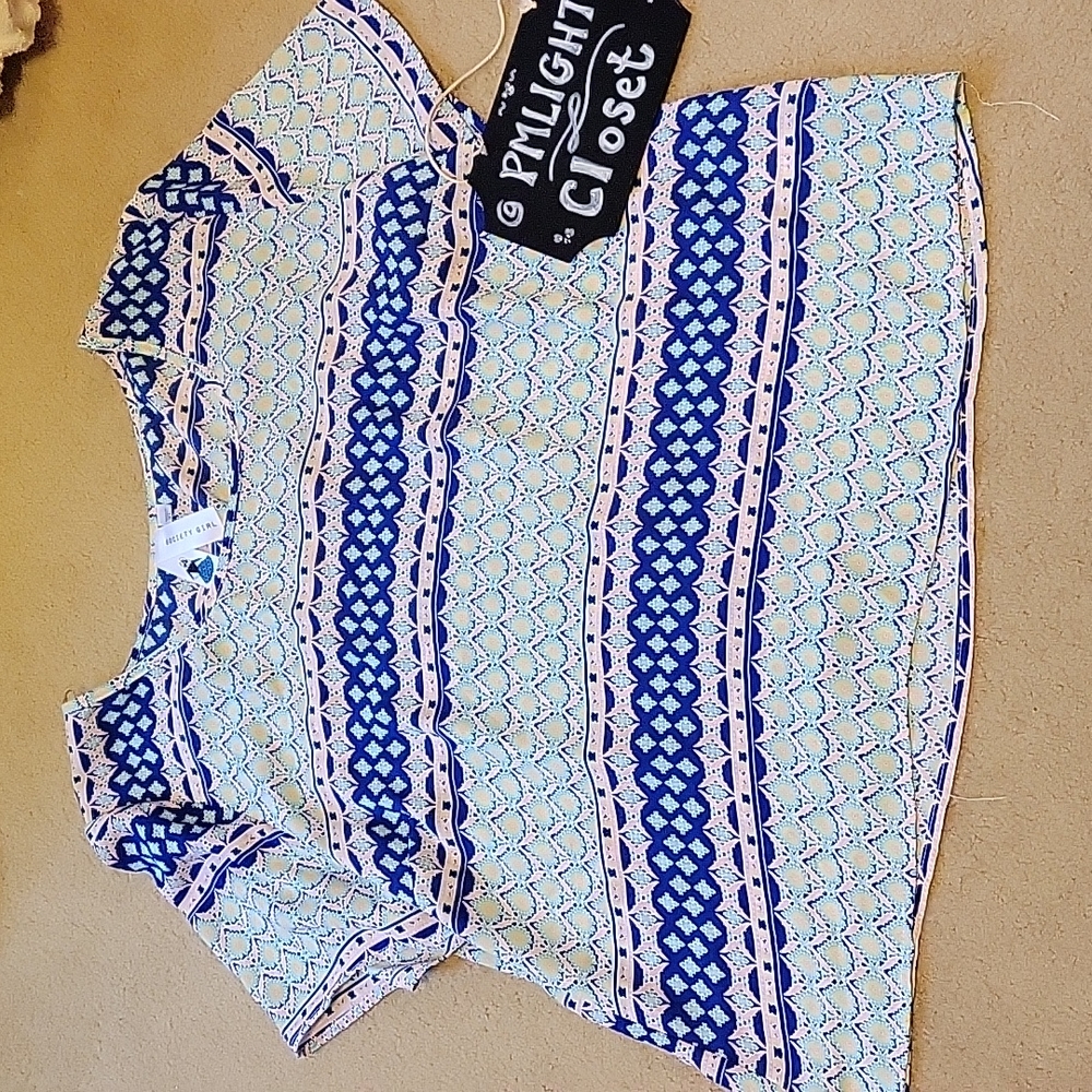 Society Girl Blouse XL Blue Pink White Yellow Short Sleeve Open Back